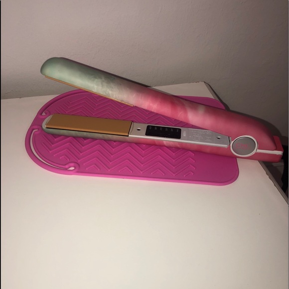 Other - CHI ULTA BEAUTY 1” Flat Iron & Silicone Mat